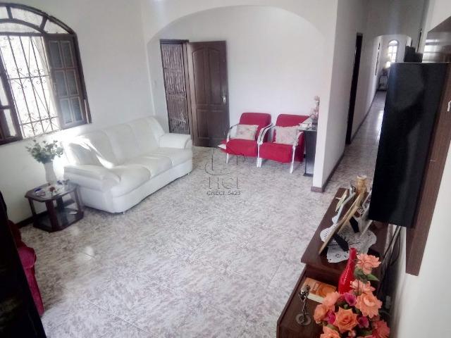 Casa Espaçosa, 3/4 (1 Suíte), Garagem, Terraço, 1º Andar; Itapuã-HC063