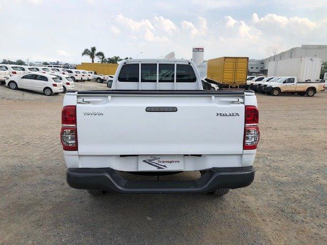 Toyota hilux cs 3.0 4x4 2015 - Foto 4