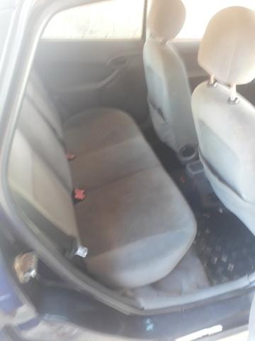 Ford Focus 1.8 16 V 2001 - Foto 5