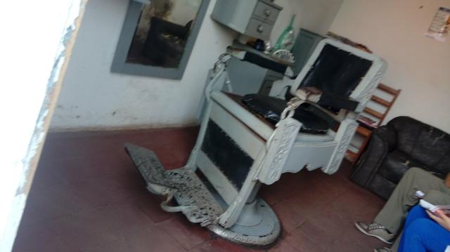 Vendo cadeira para barbearia - Foto 6