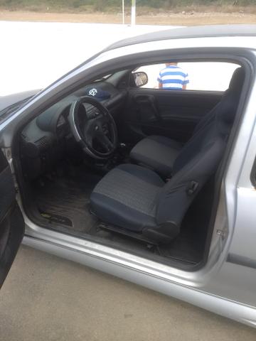 Vendo um Carro Corsa Wind 2001 - Foto 4