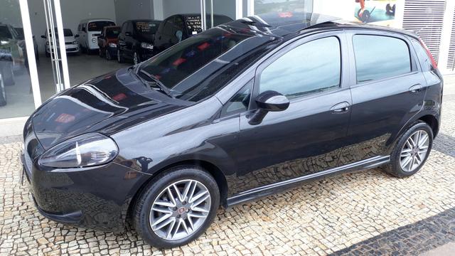 Fiat Punto Sporting 1.8 FLEX 2011 - Foto 5