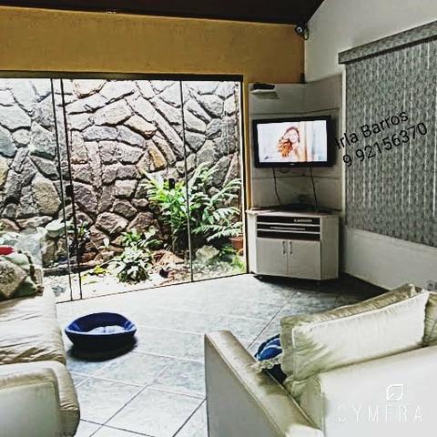 Vende-se Casa 3 quartos ótima localização, Apta a Financiar