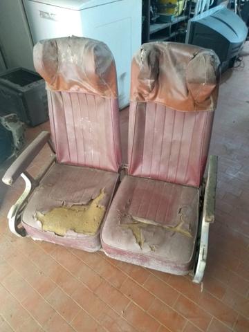 Banco de ônibus antigo - Foto 2