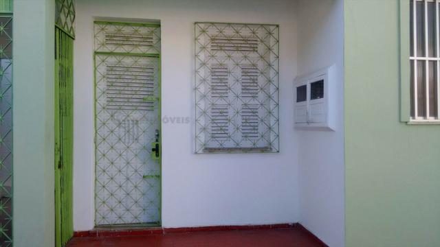 Casa 6 Quartos com 3 Garagens à Venda no Iapi ( 682817 ) - Foto 4