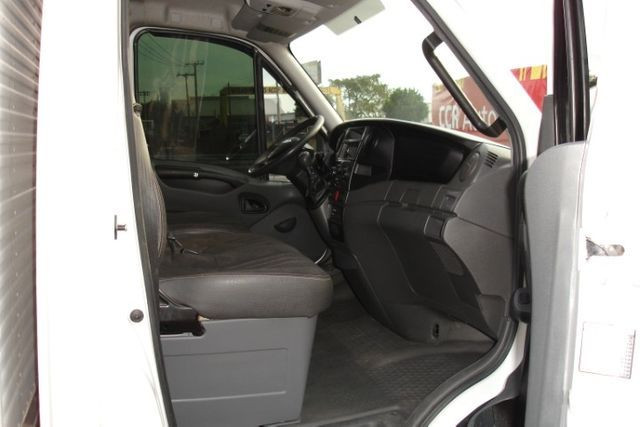 Iveco Daily 35S14 Ano 2018 Com Bau Unico Dono - Foto 7
