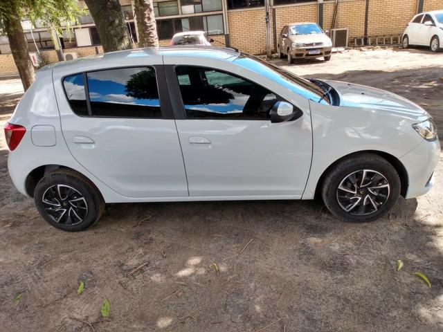 Sandero 2015 completo parcelamos - Foto 3