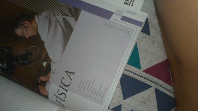 Livros do cursinho QG do Enem preço negociável - Foto 6
