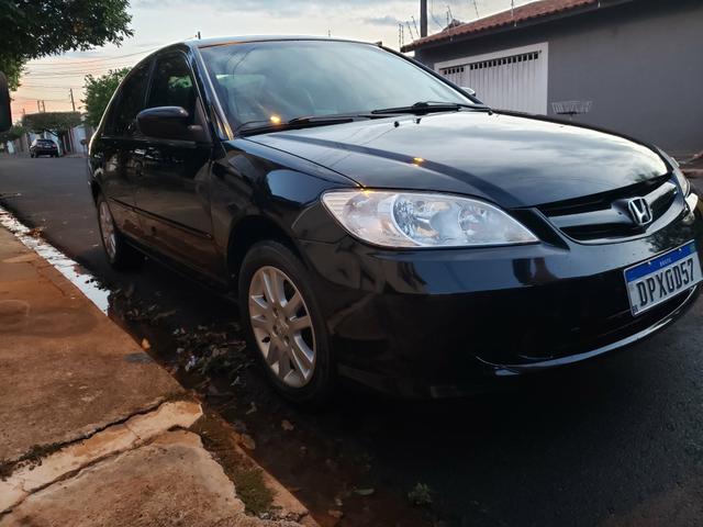 Honda Civic LXS 2005