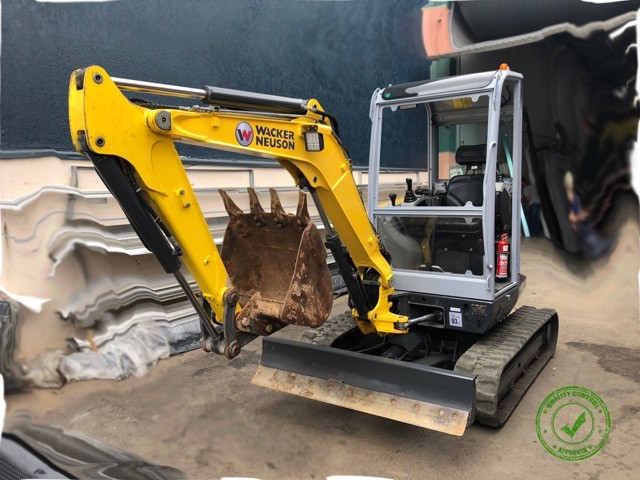 Miniescavadeira Wacker Neuson EZ28 ano 2018