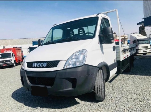 IVECO CITY 30S13 ANO 2019