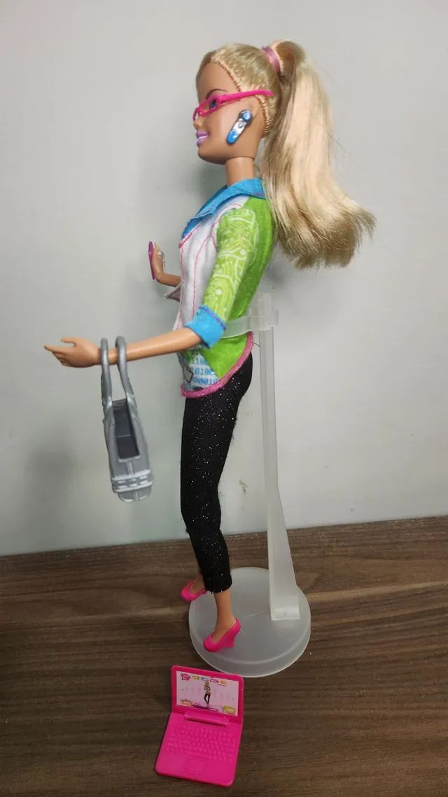 Barbie Eu quero ser Engenheira da Computação!, É por isso q…