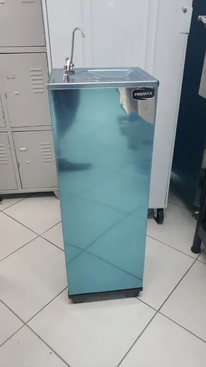 Bebedouro inox de pressão refrigerado com filtro - Alecs