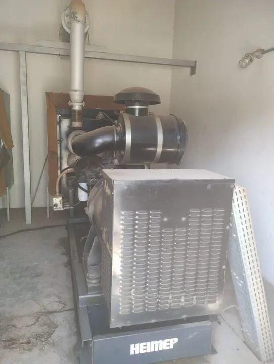 Gerador de Energia Leon Heimer 500 kVA Ano 2009 Motor Volvo 500kva - Foto 3