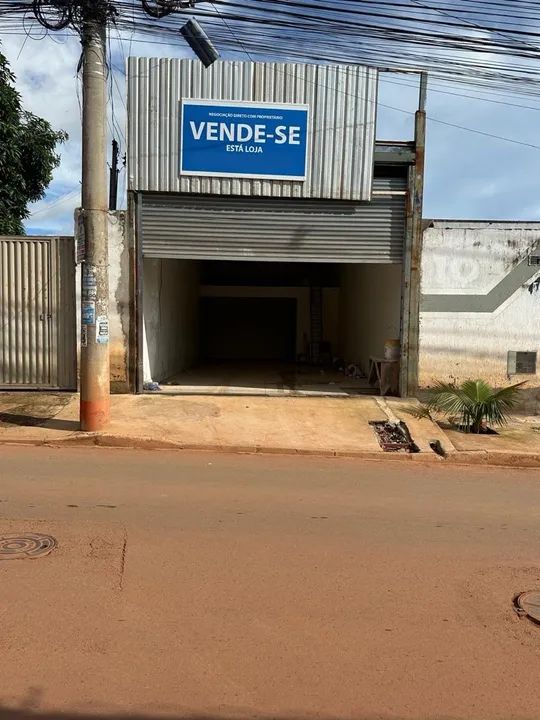 Loja comercial à venda