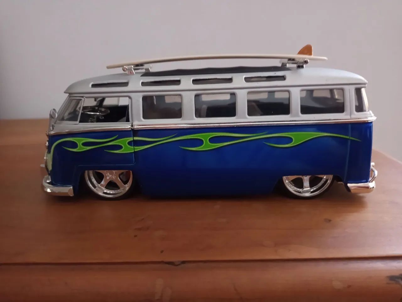 miniatura jada 1/24 Vw kombi  - Foto 2