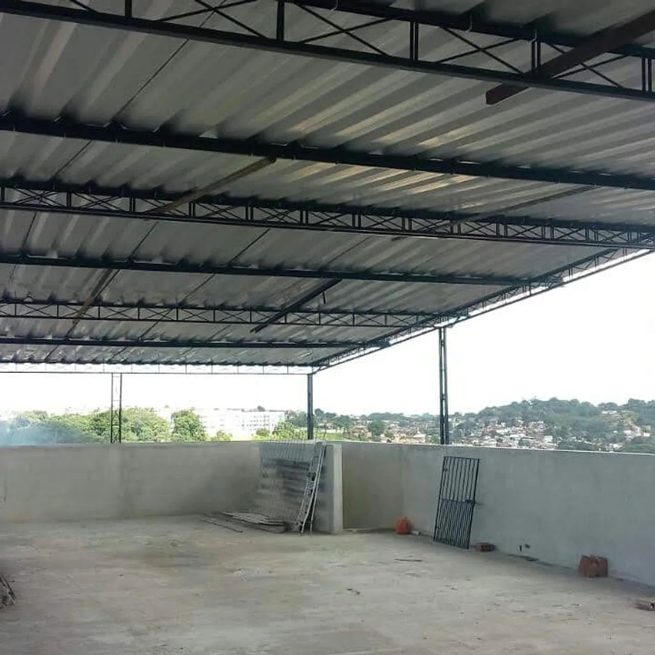 Cobertas, Calhas, manutenção. - Foto 3