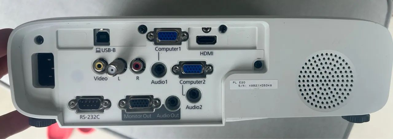 Projetor Epson PowerLite E20  - Foto 5