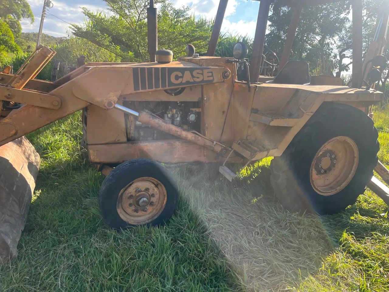 Retro escavadeira case 580H - Foto 3