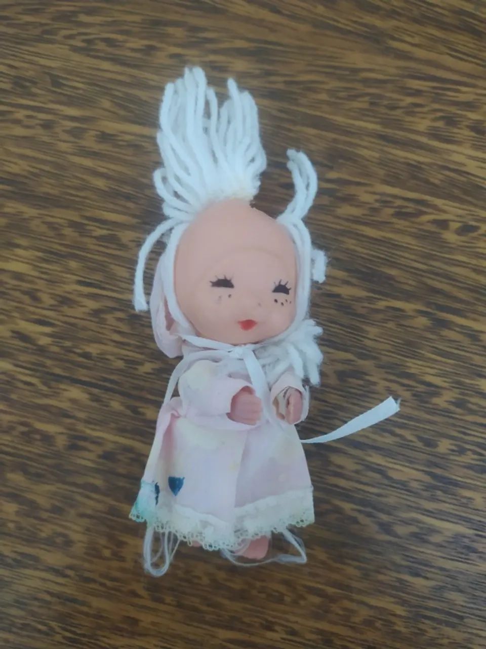 Boneca Pequena Antiga