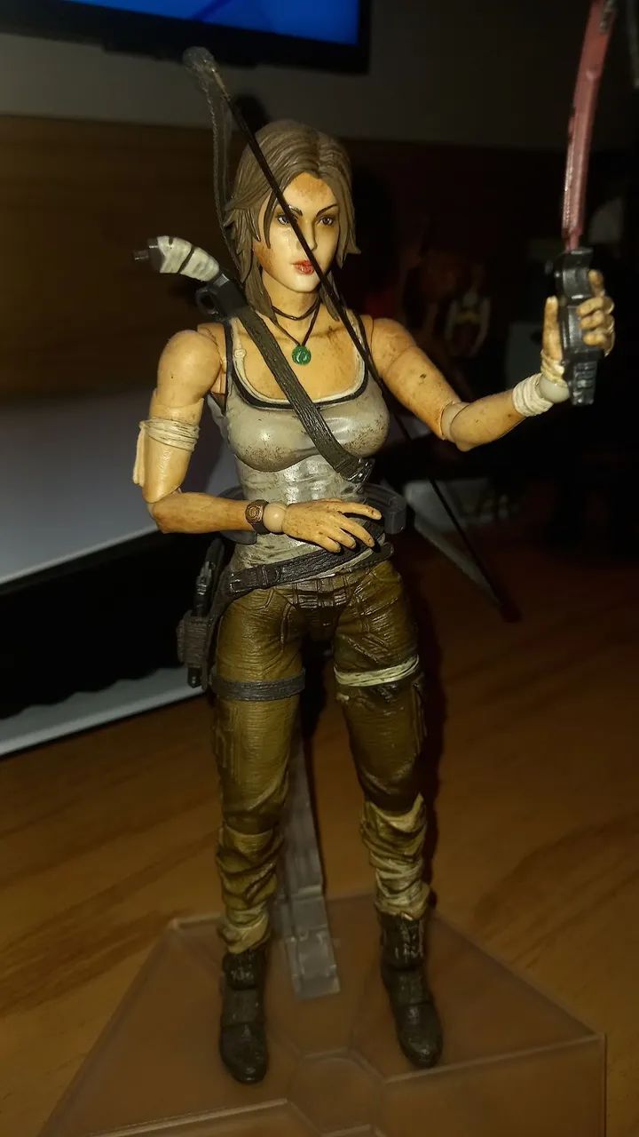 Play Arts Kai ORIGINAl - Tomb Raider - Lara Croft - Foto 5