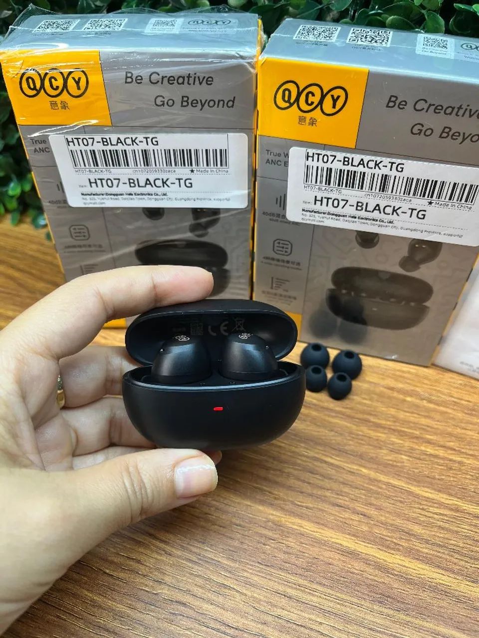 Fone bluetooth QCY HT07 ANC  - Foto 4