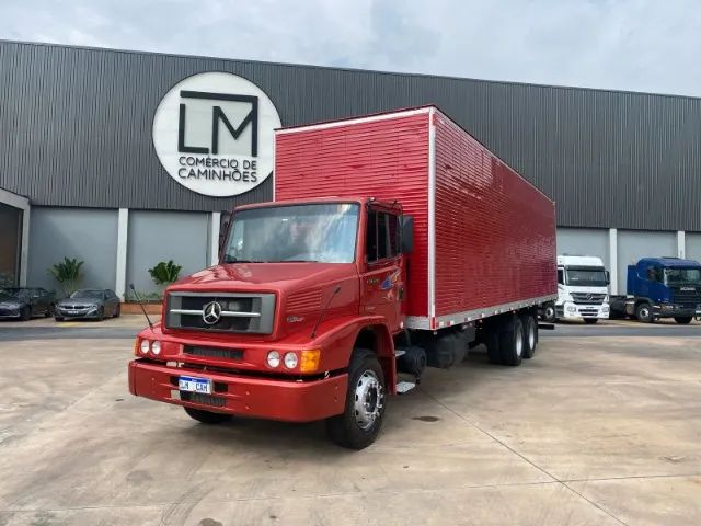 Mb L1620 Ano 2009 Bau 10,40 Metros Motor Novo Na Garantia - Foto 3