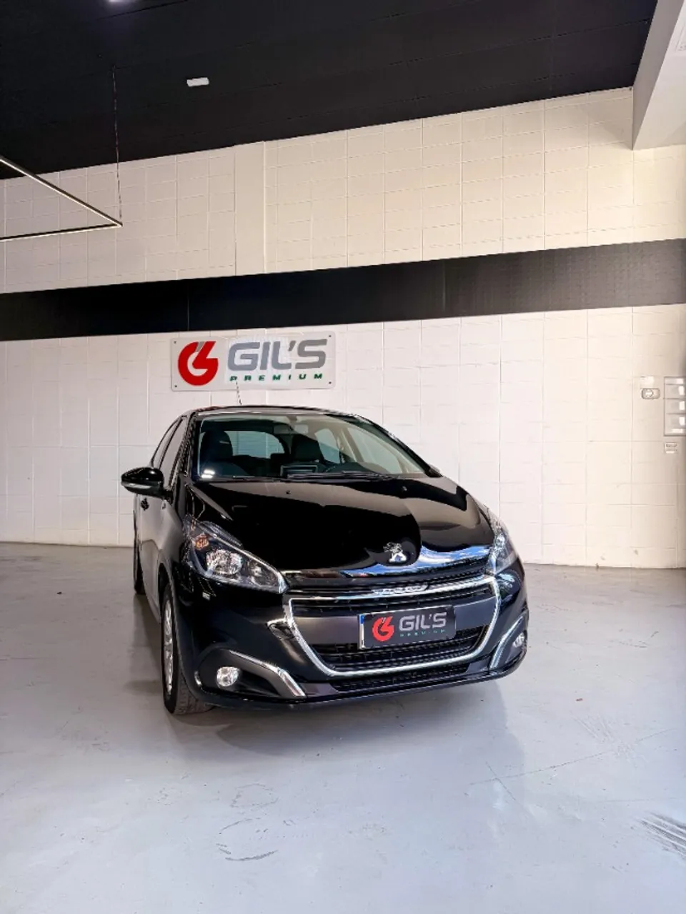 Peugeot 208 Allure com Teto 2018