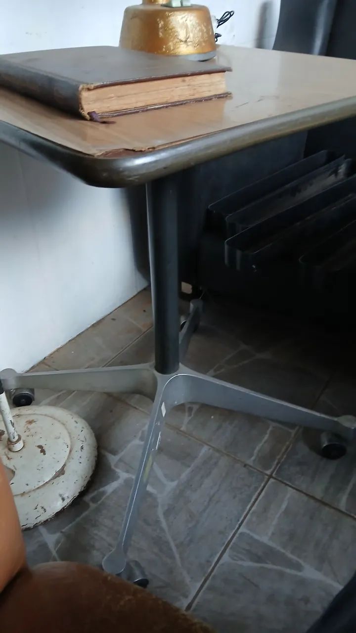 Mesa de apoio design  - Foto 3