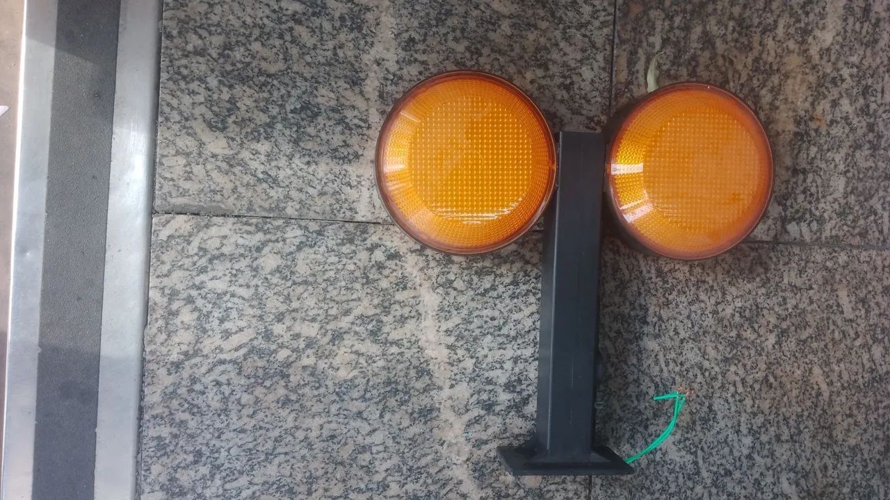 Luminária de Sinalização para Segurança