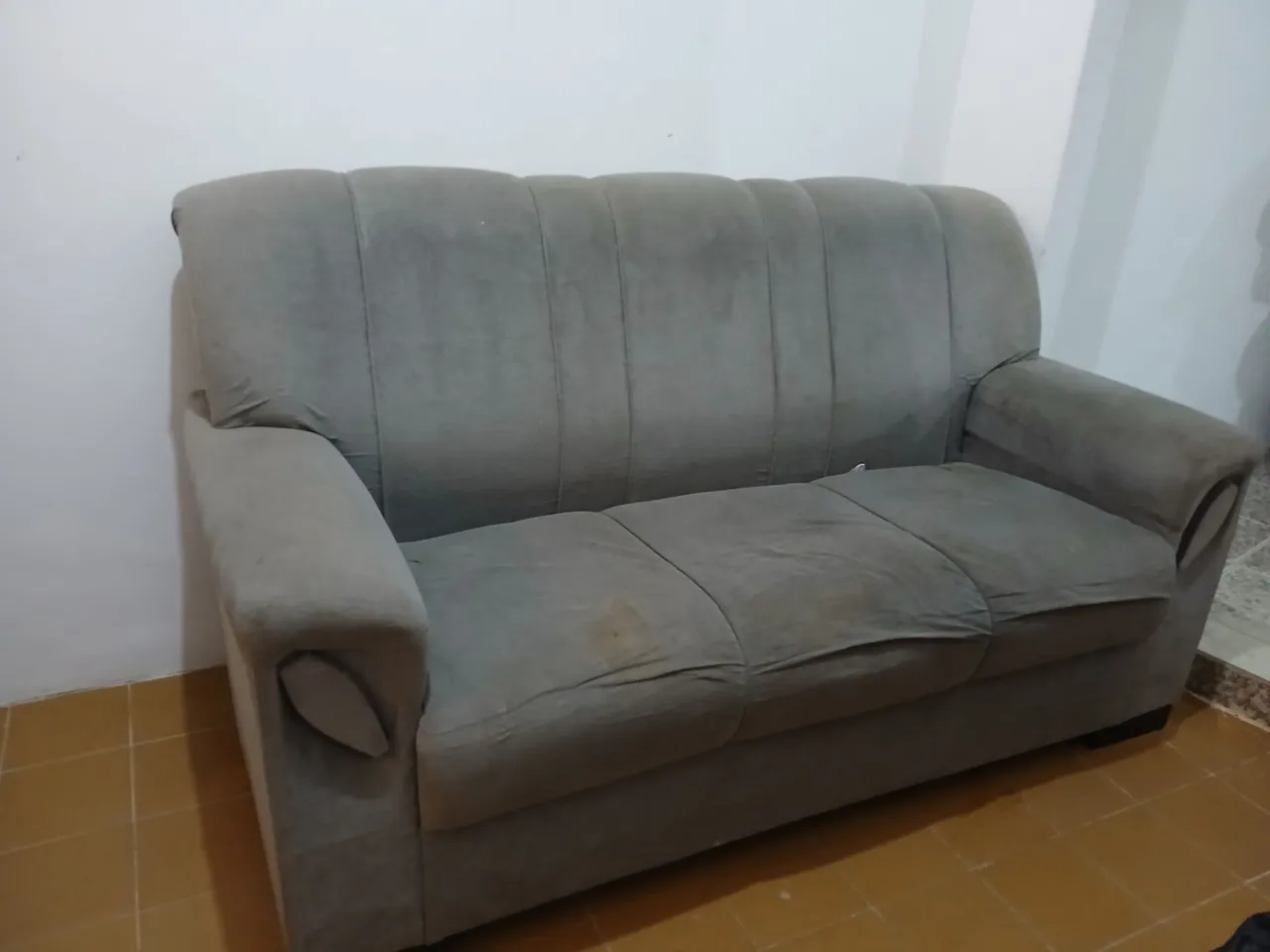 Sofá 3 lugares cinza