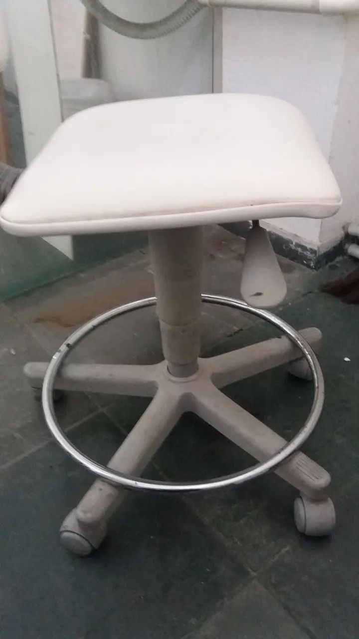 Cadeira de dentista hidráulica. - Foto 2