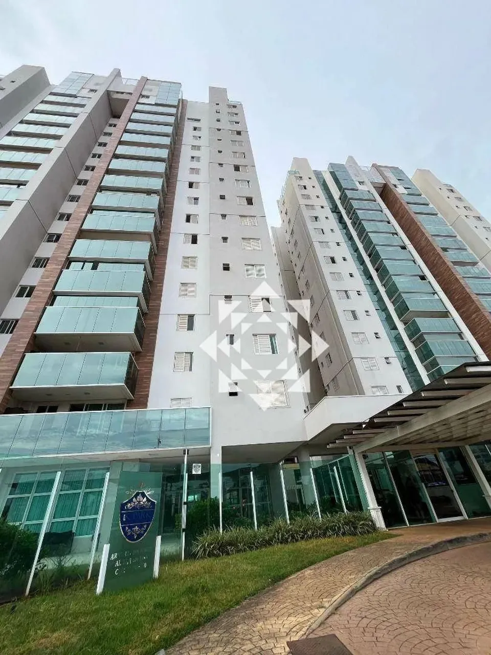 Apartamento de 114 m² com 3 Suítes Conforto e Sofisticação em Cada Detalhe Jk center