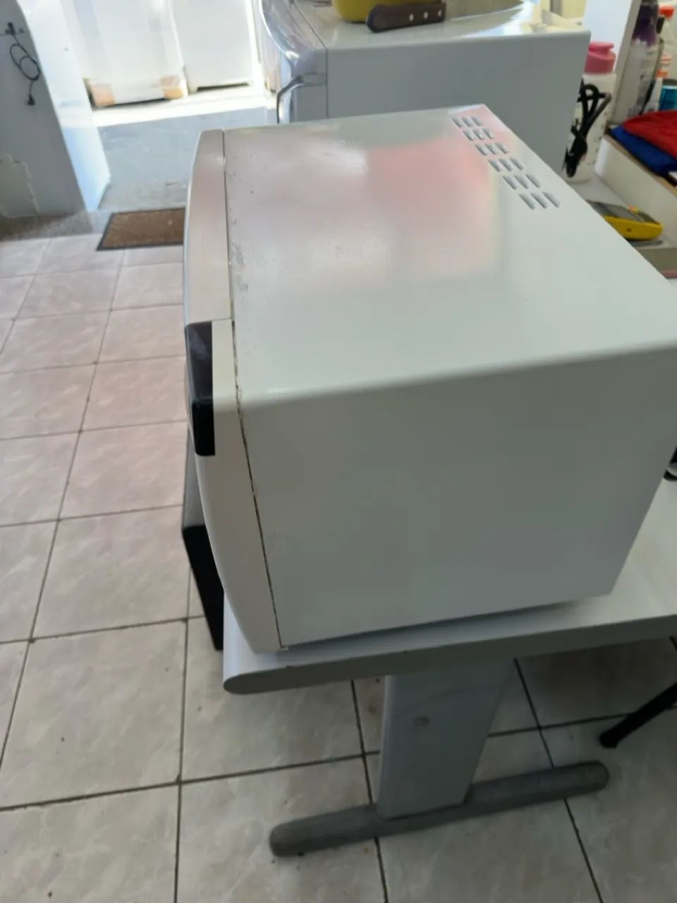 Microondas Electrolux 21lts 127v - Foto 4