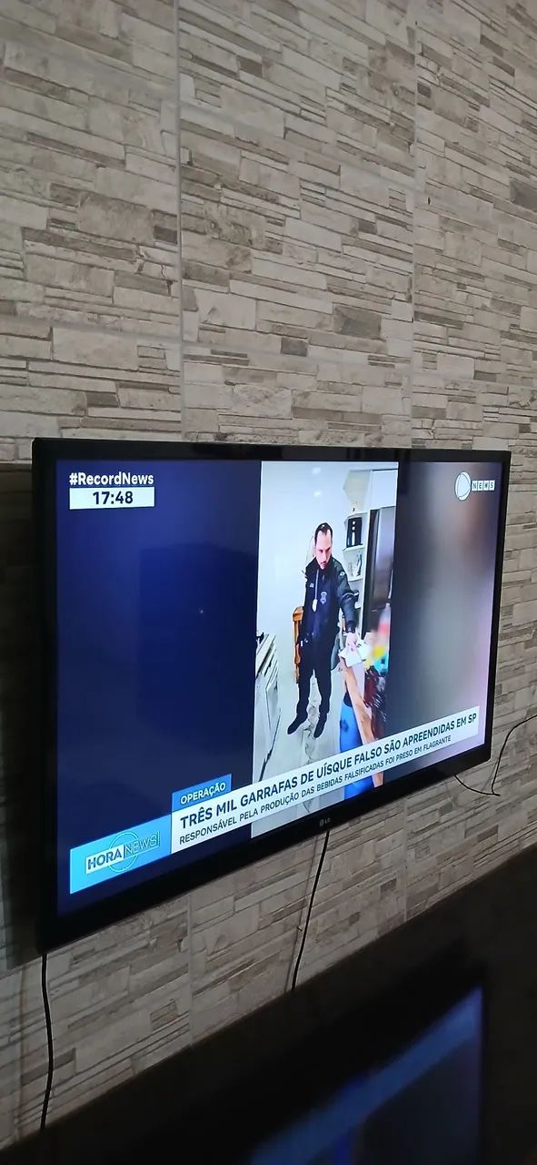  TV LG 42 polegadas  - Foto 3