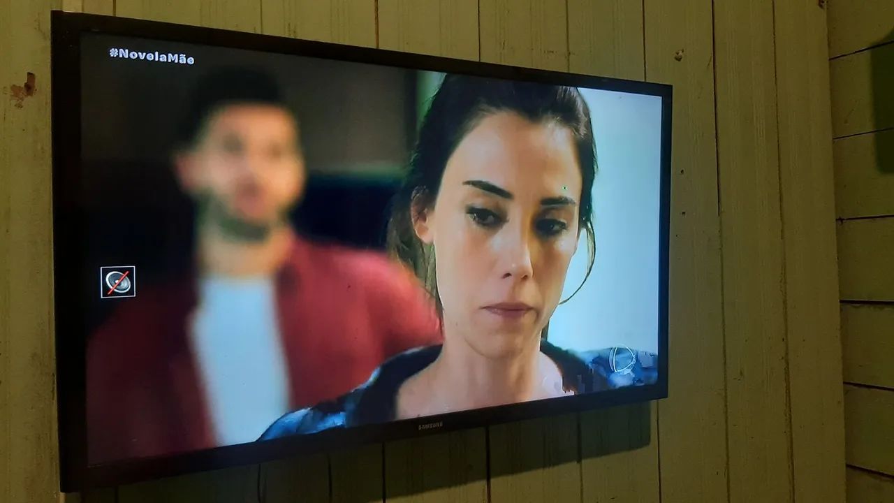 TV Samsung 32 Smart + Suporte - Foto 2