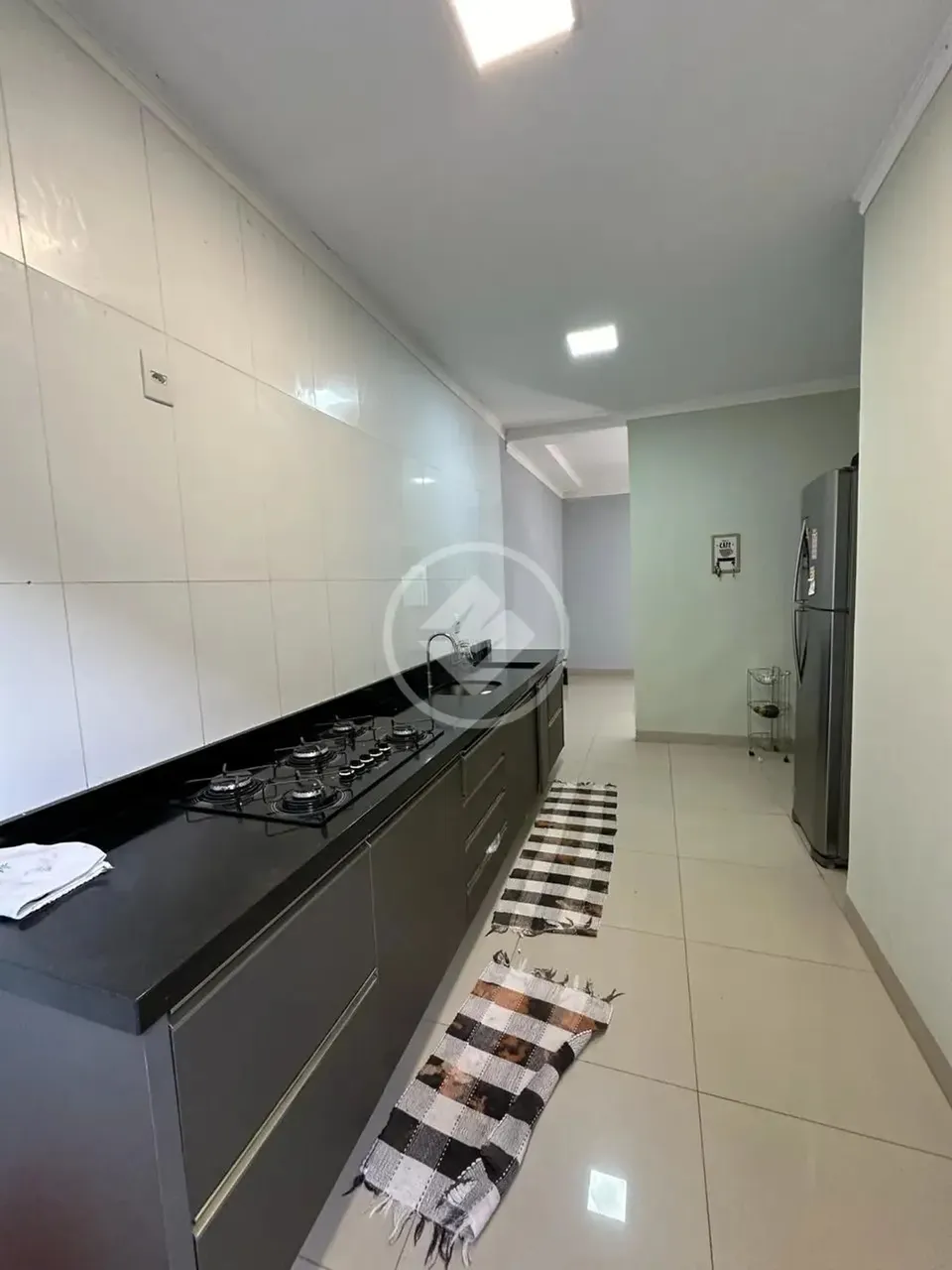 Casa de 2 Quartos, 100m² no Bairro Jardim Universitário, Próximo à Viola de Cocho R$ 320.0