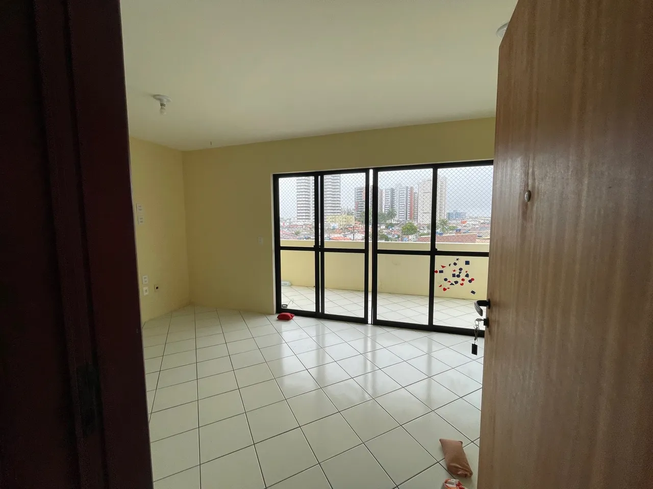 Vendo apt na gruta 150 m2. 4 suítes