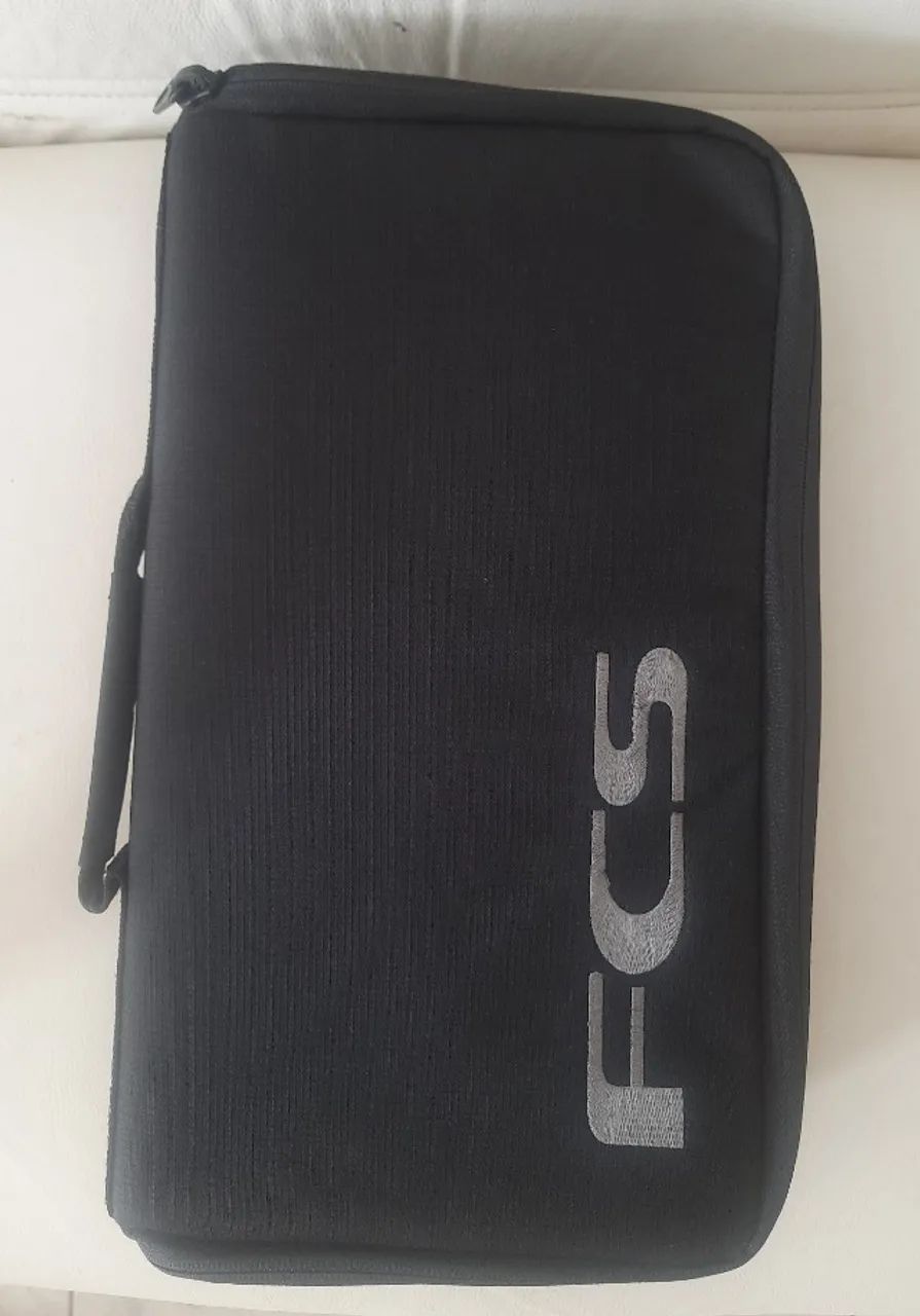 Case Quilhas FCS Original para até 6 conjuntos de 3 quilhas - Foto 2