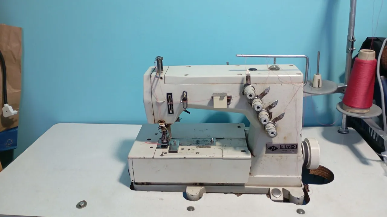 Máquina de Costura Industrial GK173-3