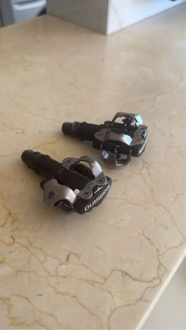 Pedais Shimano SPD