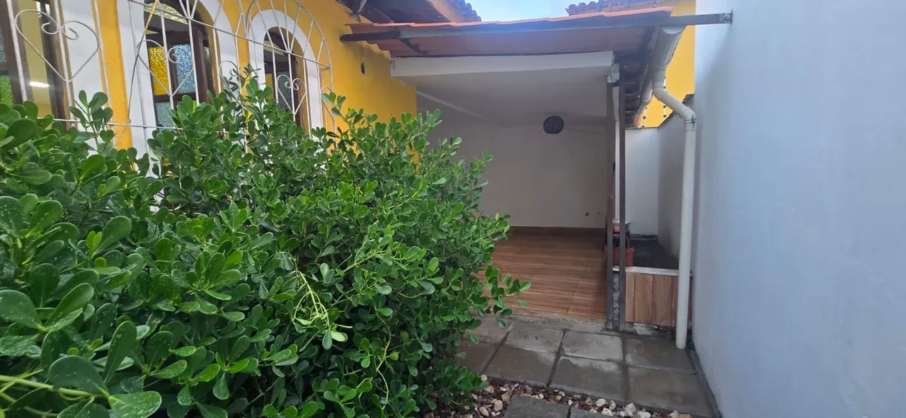 Alugo Casa Lauro de Freitas