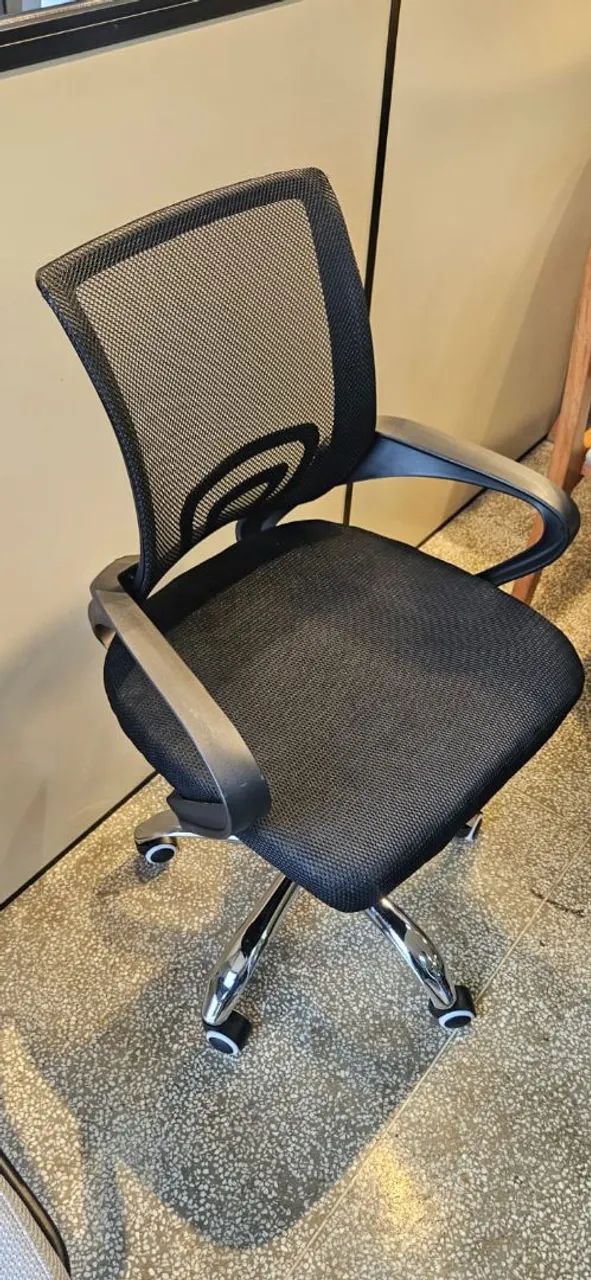 Cadeira de Escritório Ergonômica com Rodinhas - Foto 2