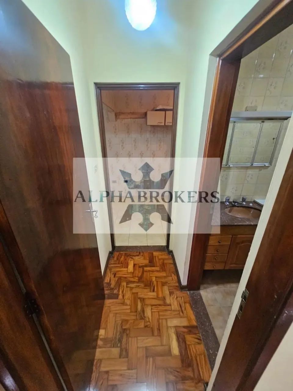 Imóvel para venda possui 273 metros 6 quartos e 5 vagas em Pestana - Osasco - SP - Foto 2