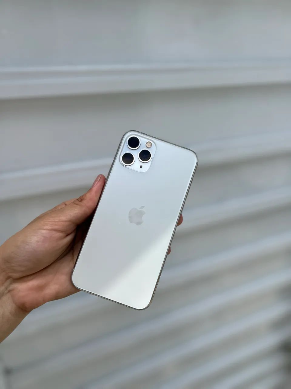 iPhone11Pro シルバー Amazon | 【整備済み品】 Apple iPhone 11 Pro 64GB シルバー SIM