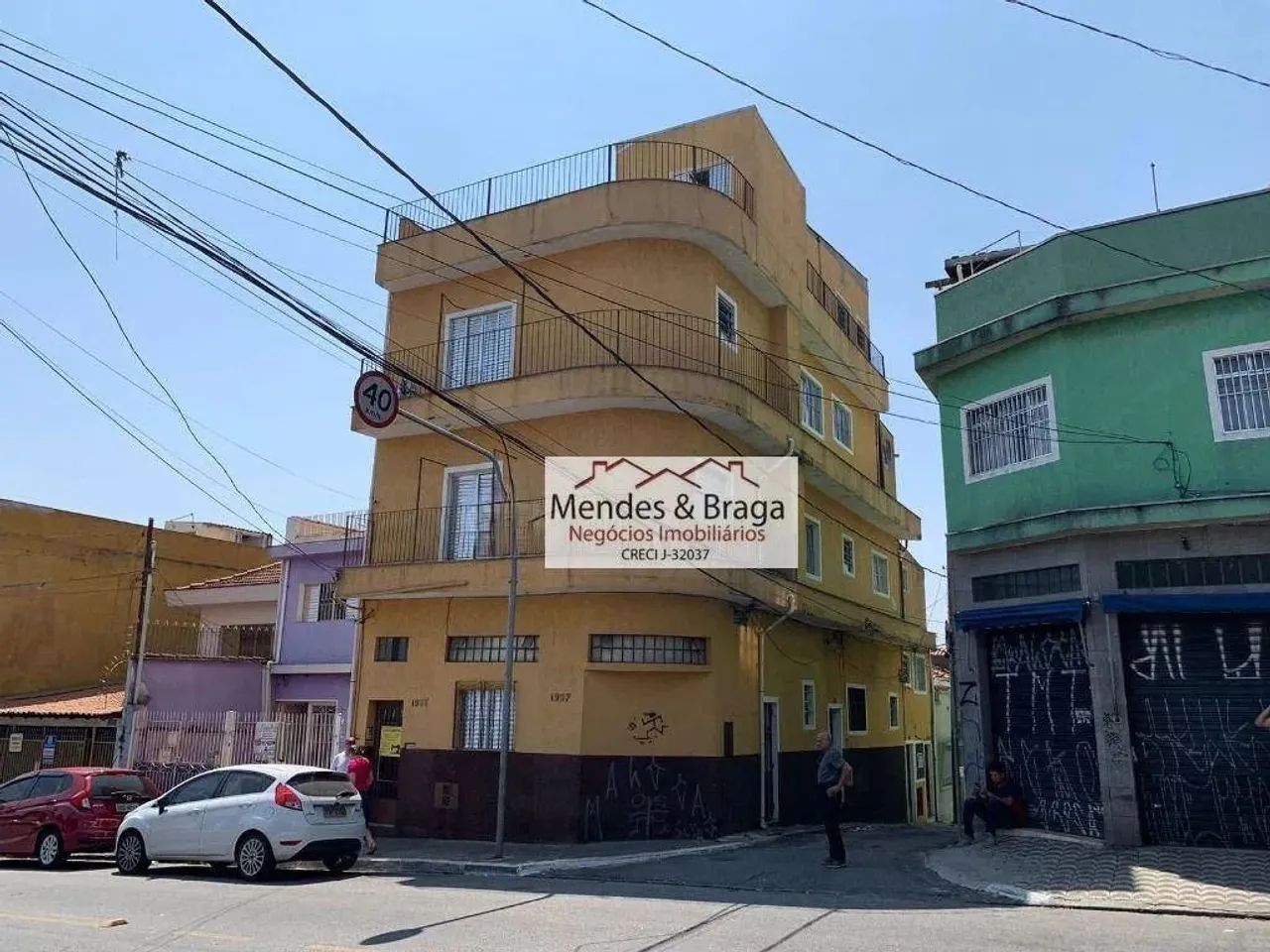 Prédio com 3 apartamentos e 4 kitnets à venda por R$ 1.070.000 - Vila Gustavo - São Paulo/