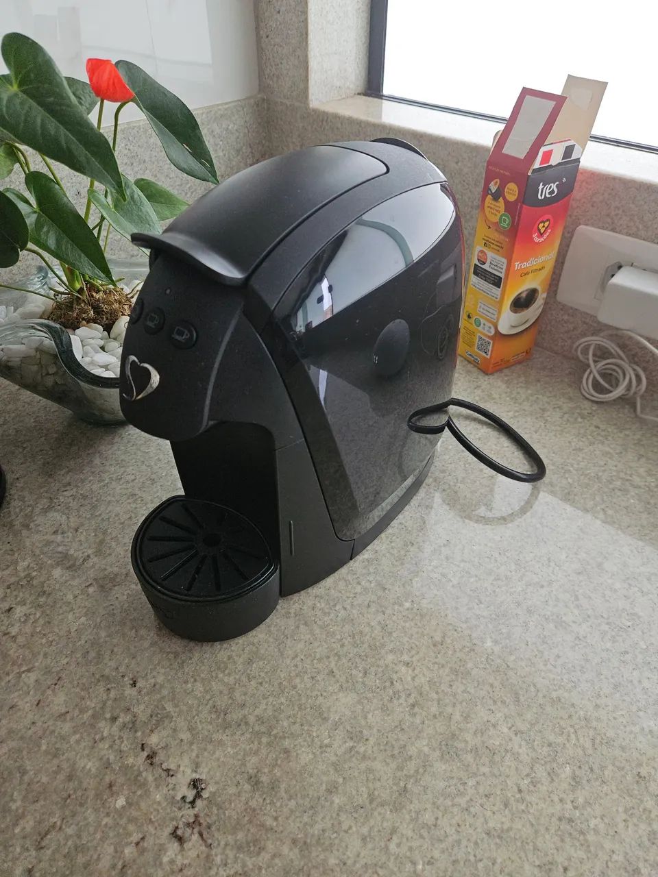 Cafeteira Três Corações Novinha Modelo Luna - Foto 2