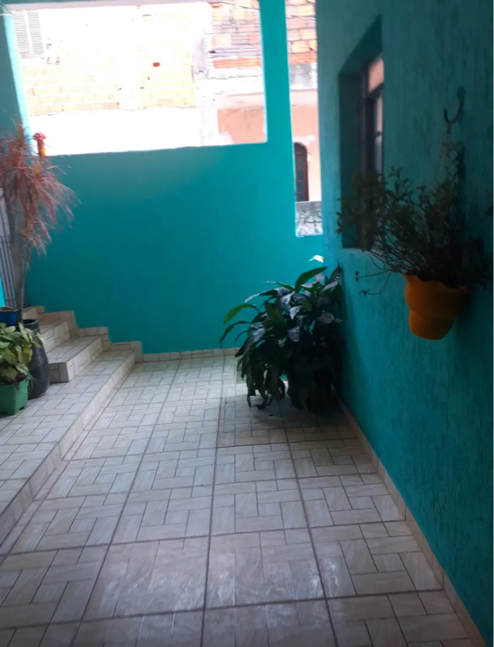 Sobrado multifamiliar à venda em Cotia/SP - completo, locado e com renda garantida!