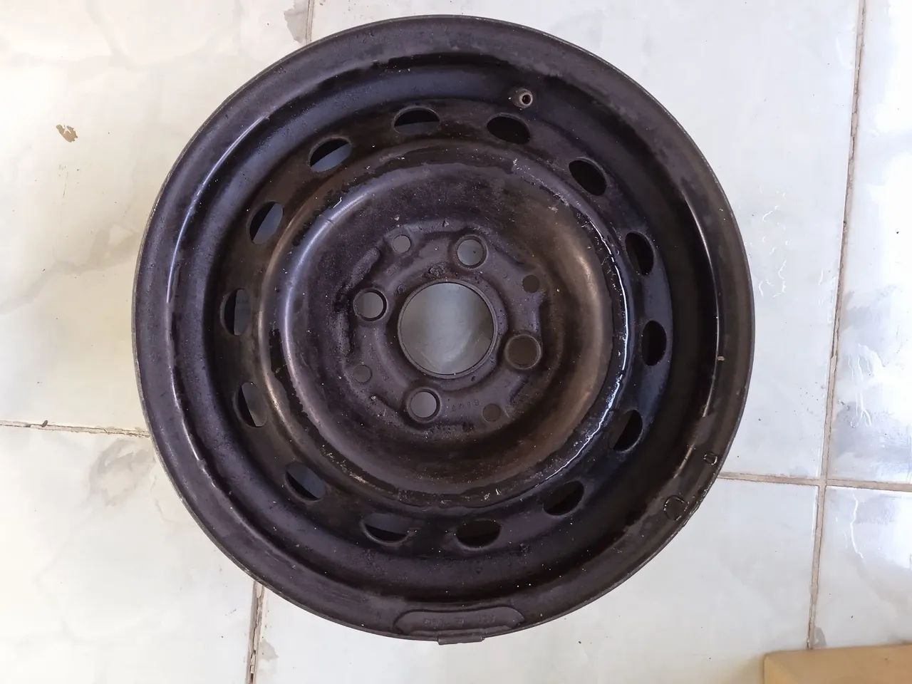 Roda de aço para veículo