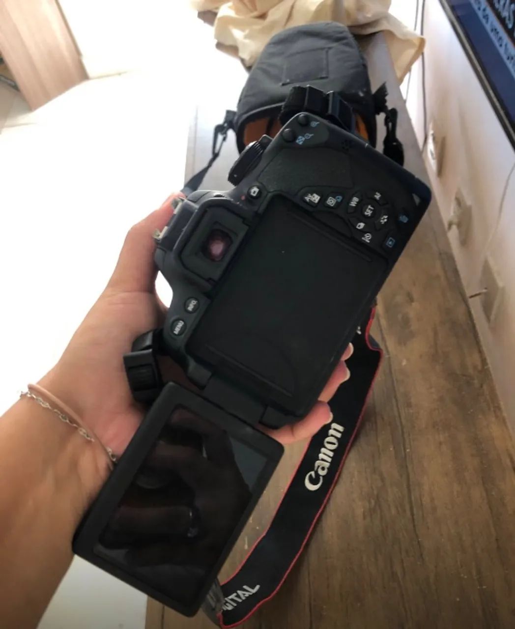 Câmera Canon T5i Rebel + lente 18-135mm - Foto 4